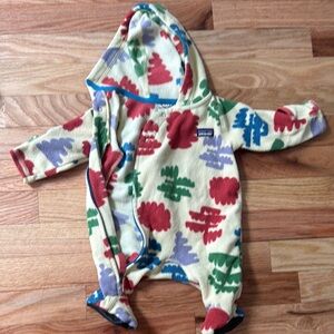 Patagonia Kids Hooded One-Piece in Cream with Multi-Color Print vintage